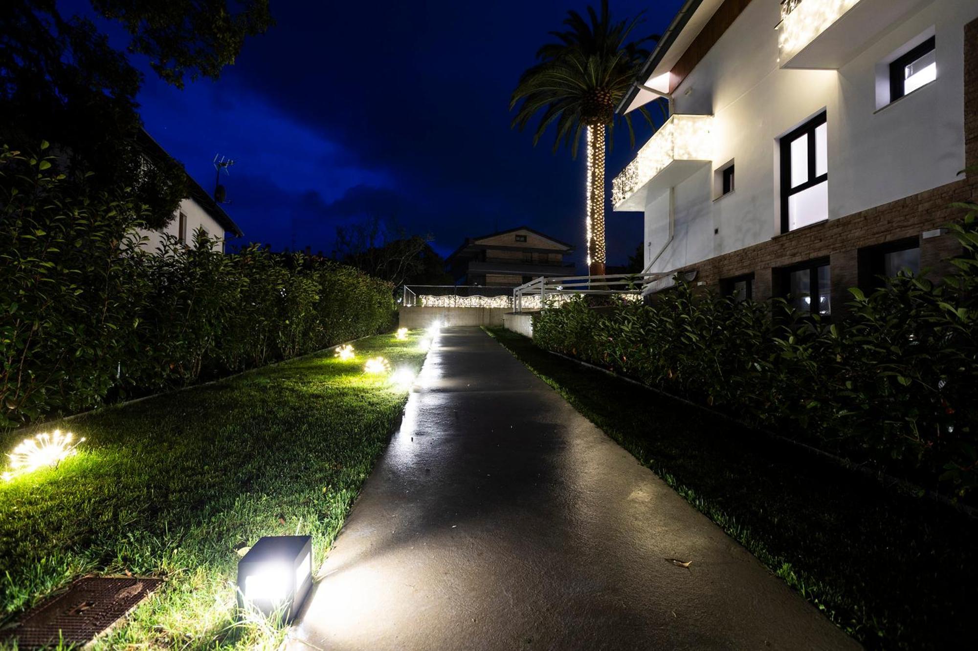 Ama Guadalupekoa by Basquelidays Apartment Hondarribia Bagian luar foto